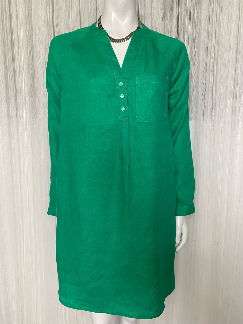 Martha Stewart Collection 100% Linen Kelly Green rolled tab Sleeves Size Small